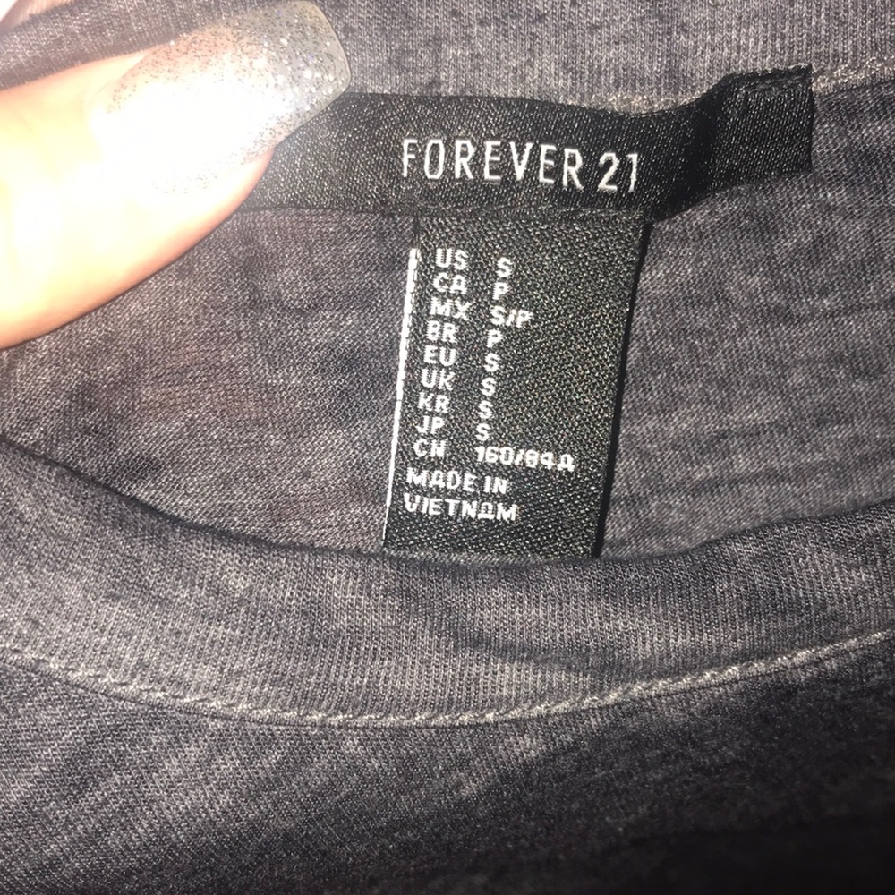 Distressed Grey Crop Top - Picture 2 of 3